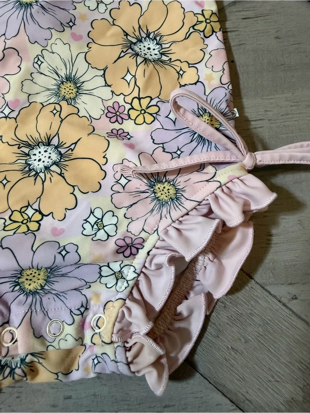 Caden Lane Pink Retro Floral Long-Sleeve One-Piece zip up ruffle butt 12-18m GUC